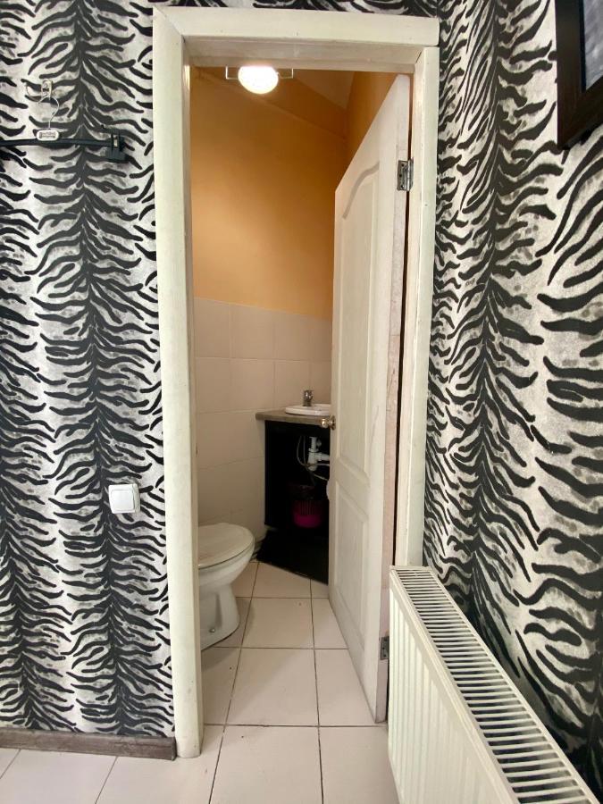 Ek Apartments Odessa Eksteriør billede
